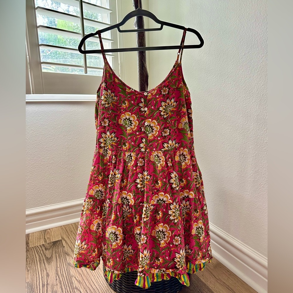 Velvet by Graham & Spencer Floral Dress Size XS